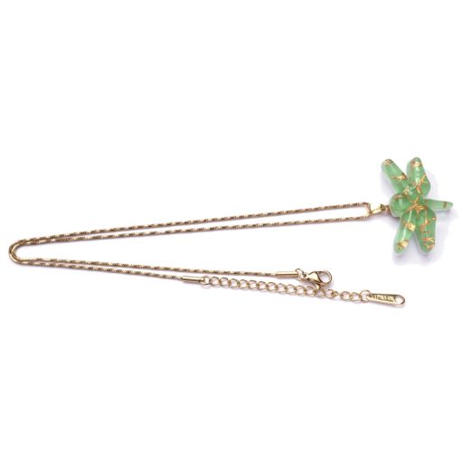 Labyrinth on dragonfly - green